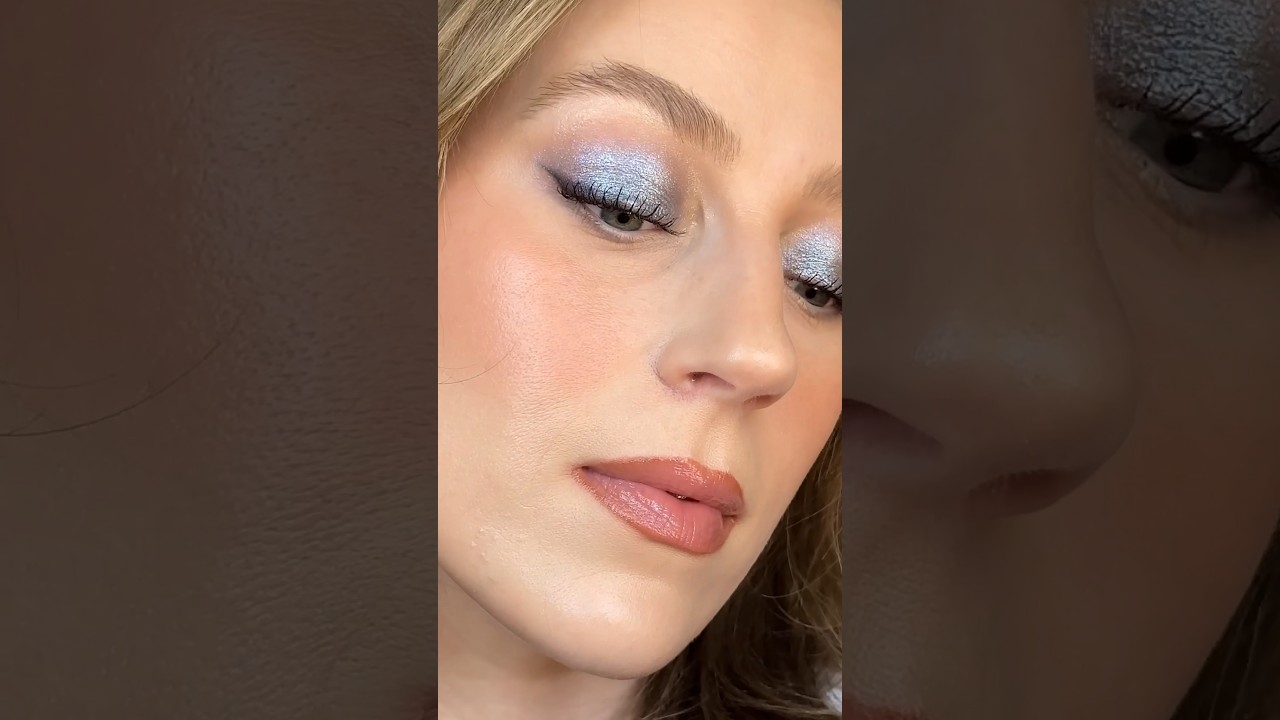 Blue Eyeshadow Makeup Tutorial 🦋🌀 #makeup #beauty