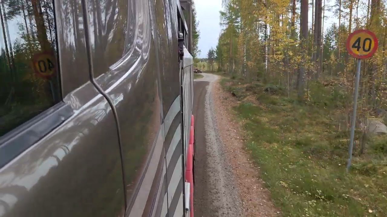 Scania R730 kasetilla sorastamassa
