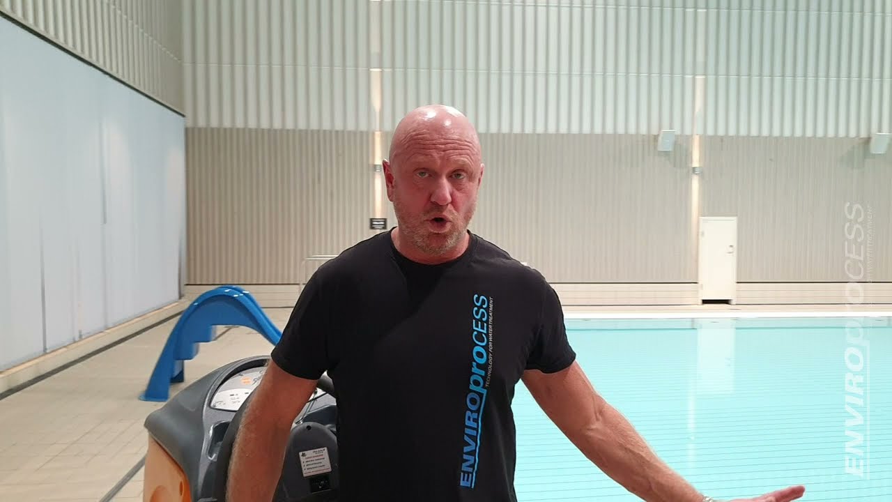 Rengöring med skurmaskin samt ytdesinfektion