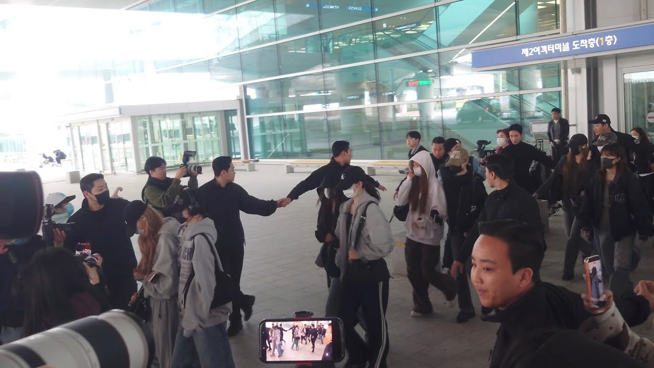 hearts2hearts Arriving at Inchon Airport on March 16th, 2026 #하투하 