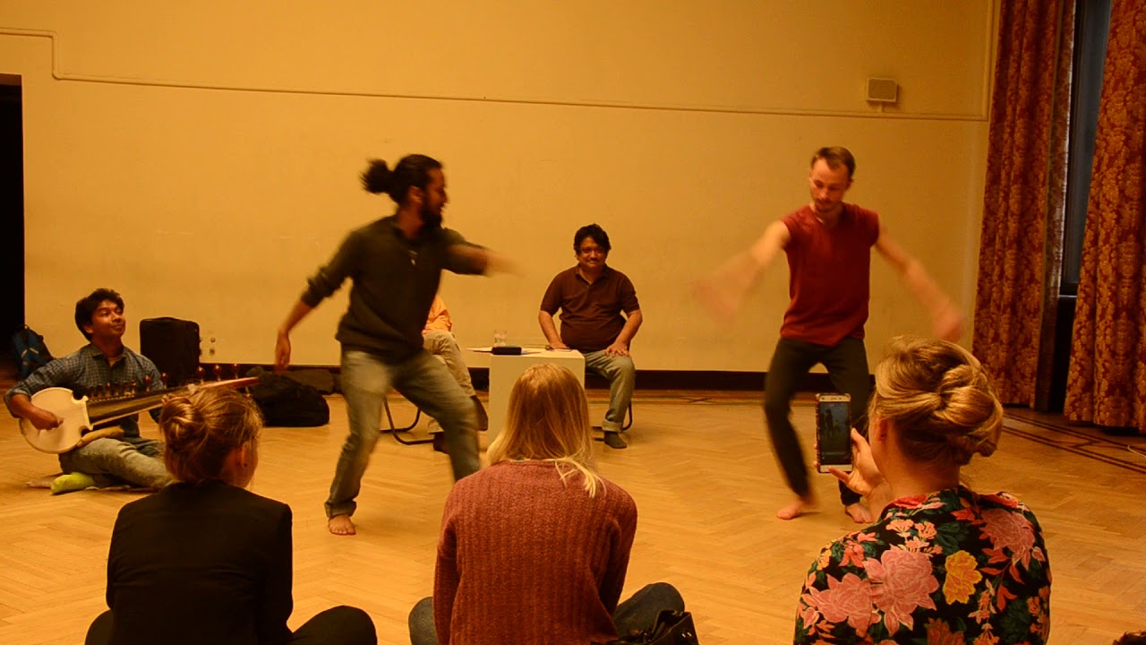 MANISH MITRA DEMONSTRATES ORGANIC THEATRE AT WARSAW ARTUR GRABOWSKI MODERATES  PART 1