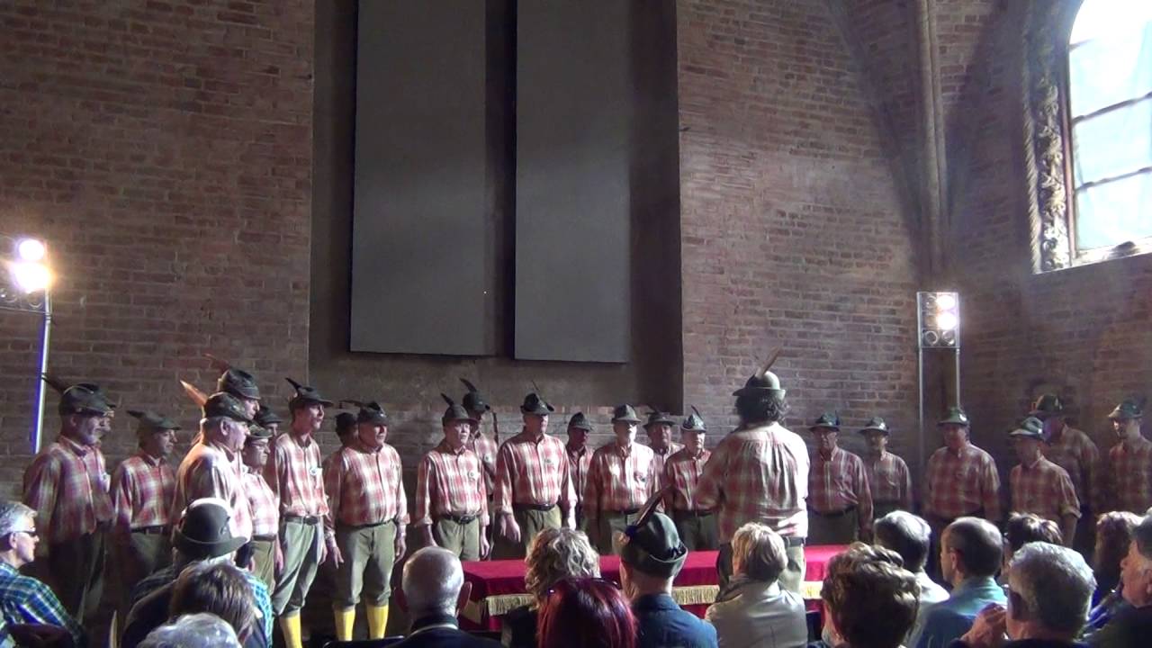 Asti 89 adunata Alpini Coro Alpino 