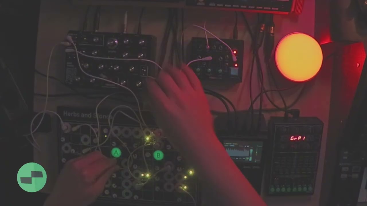herbs and stones mousse - 005 (live synth jam)