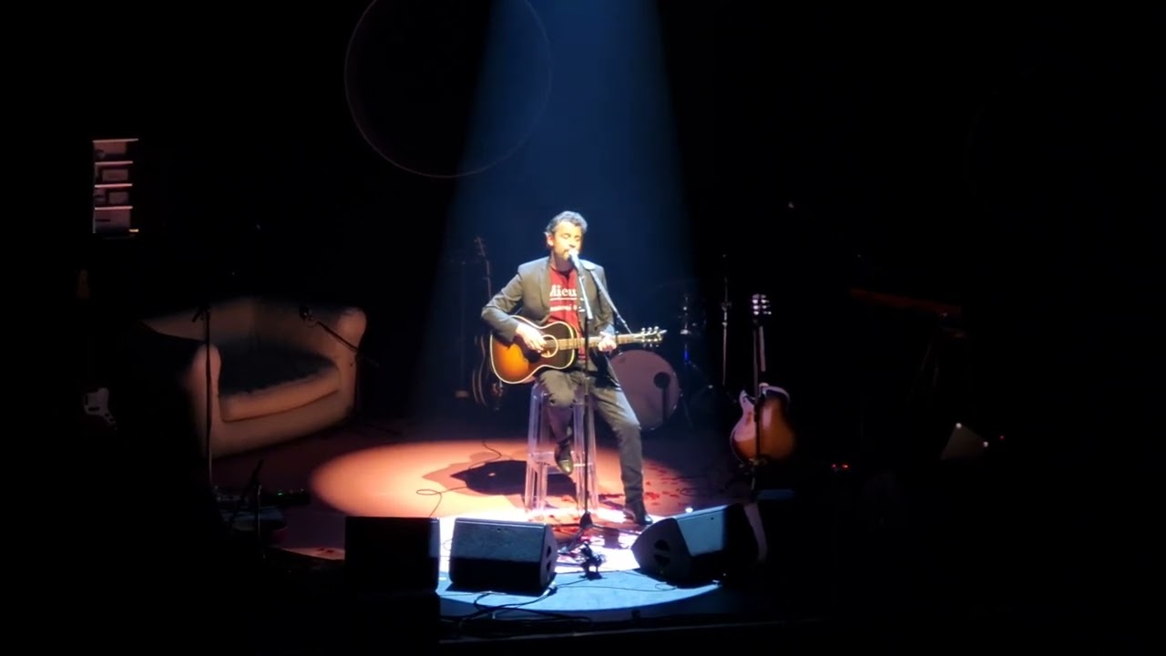 Alexis HK - Je veux un chien, live,  Olympia, Paris, France, 25th January 2023