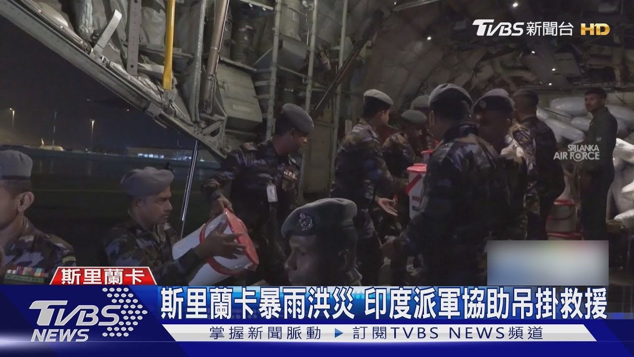 東南亞洪水近700死!泰國一家人爬上家具 苦撐48hrs獲救｜TVBS新聞 @TVBSNEWS01