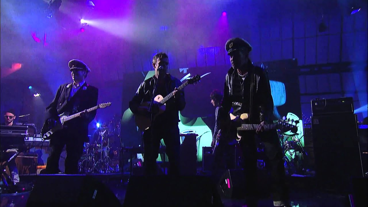 Gorillaz - On Melancholy Hill (Live on Letterman)