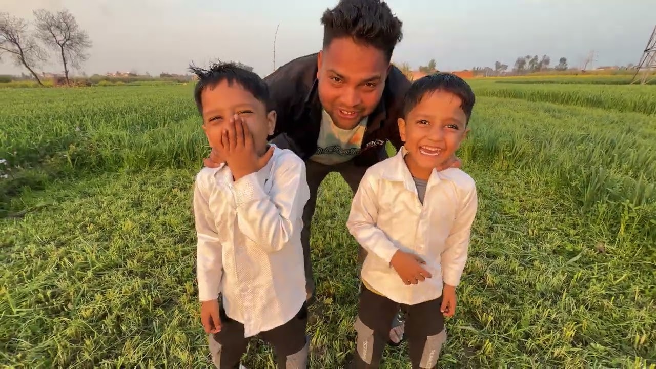 Dono bhai ki majedaar ladai😂 / twins / funny video/ #vlog #funny #twins #vlogging #entertainment