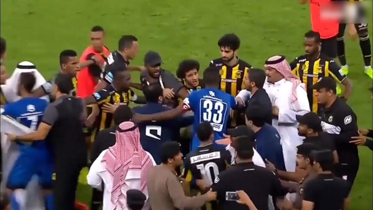 الكلاسيكو الذي انتهى قبل صافرة الحكم🙏 | أعـنـف مباراة بين الهلال والاتحاد !💢