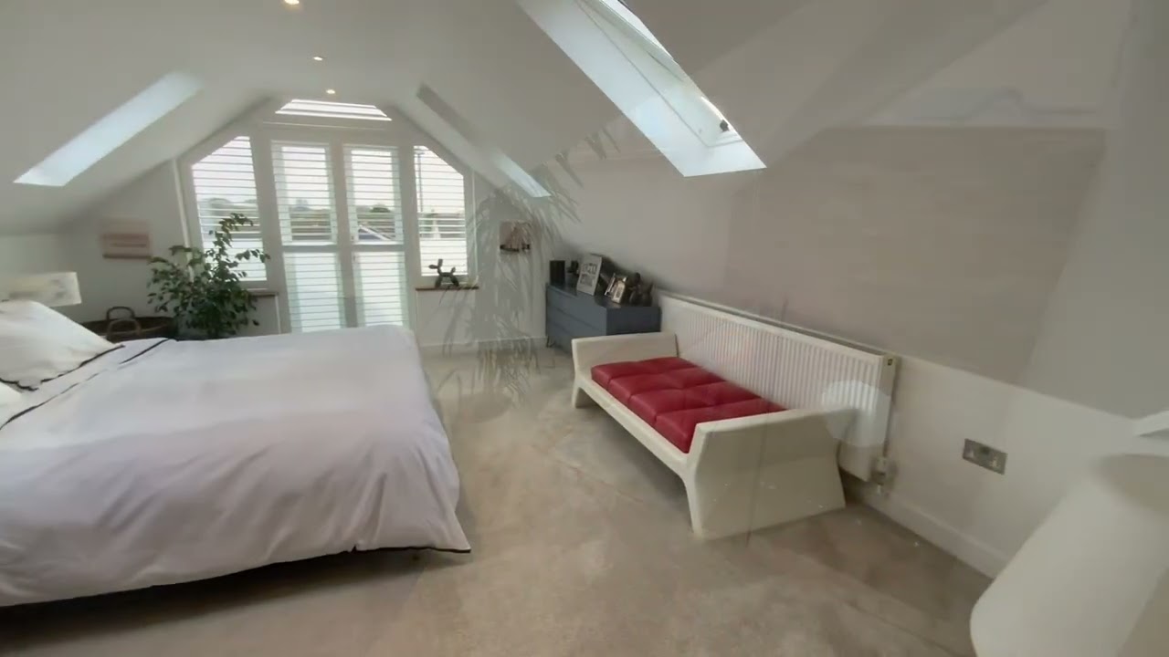34 Sheldrake Road, Mudeford