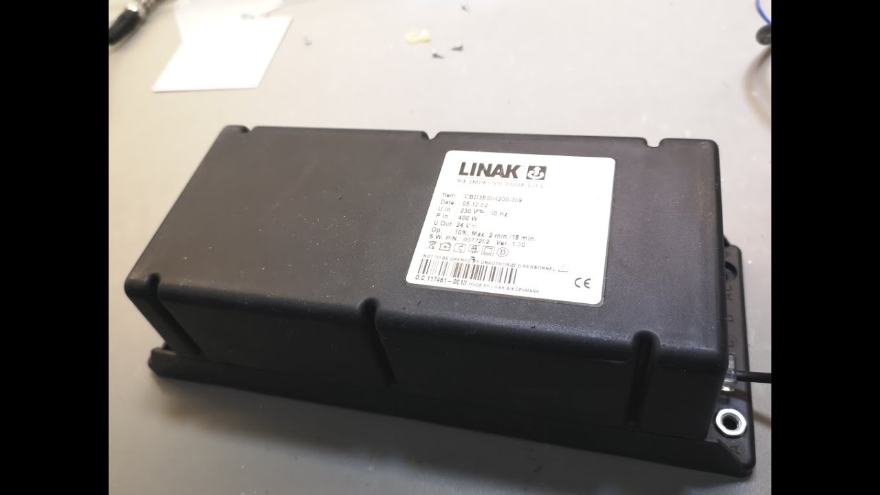 Linak Table Controller CBD3B004200-309 (2012) Power supply Teardown
