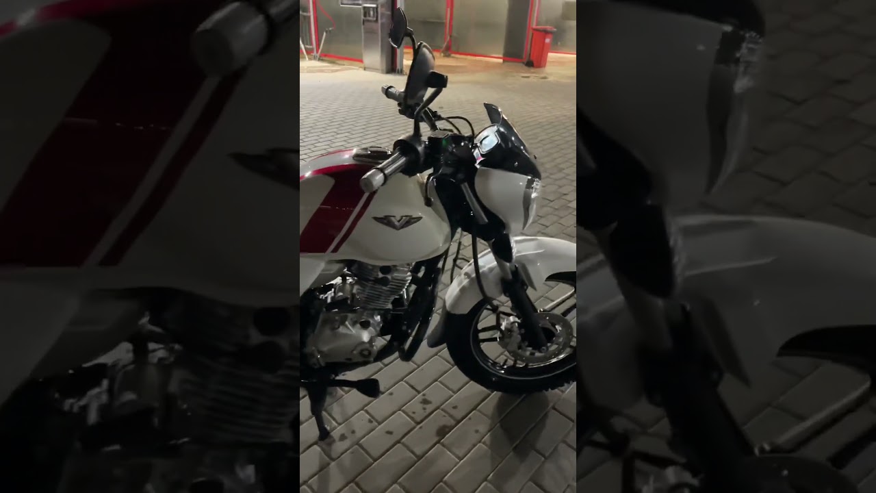 Bajaj v150 2016