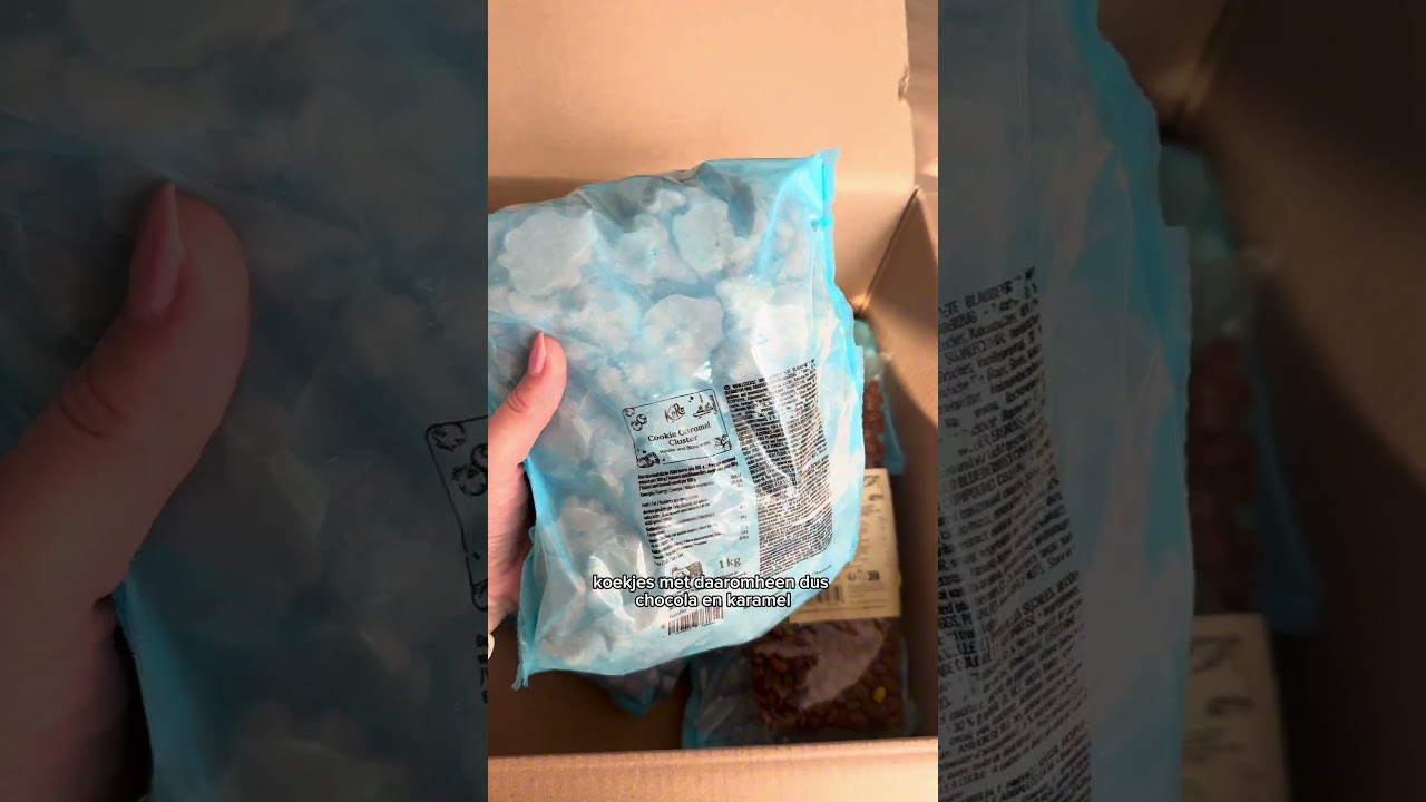 Ik plaatste weer een bestelling bij Koro en deze zit VOLLLL met snacks 🤣🧡