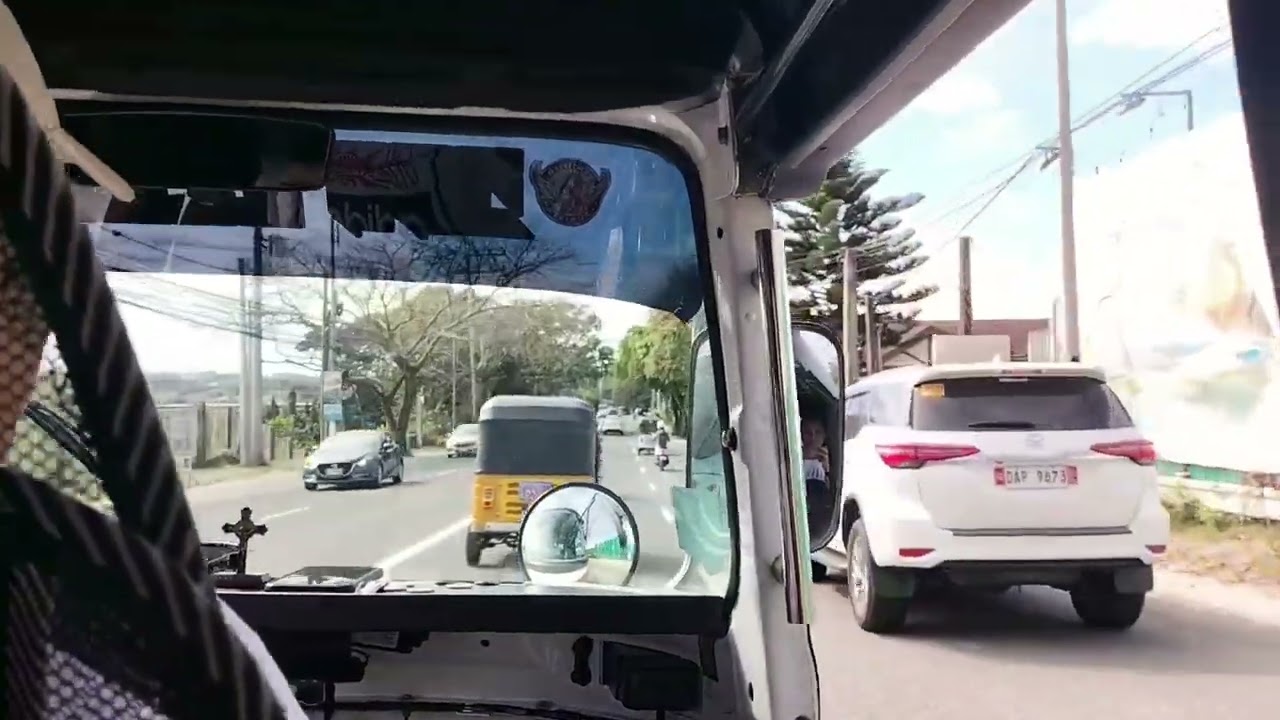 Auto Rickshaw/Bukyo/Tuktuk ride from Picnic Grove to Olivarez, Tagaytay City, Cavite
