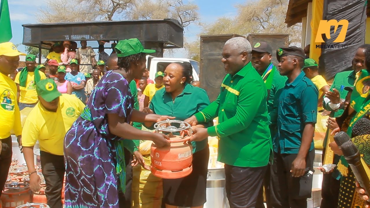 Utengule Usangu Yapata Jezi, Majiko ya Gesi na Msaada wa Kijamii Kutoka kwa Mbunge Ndingo