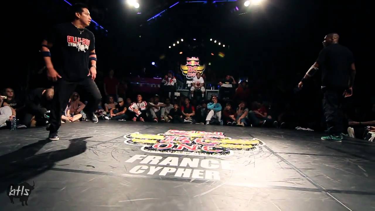 BILLY BOY vs JACKSON | Round 2 | Red Bull BC One Cypher FRANCE