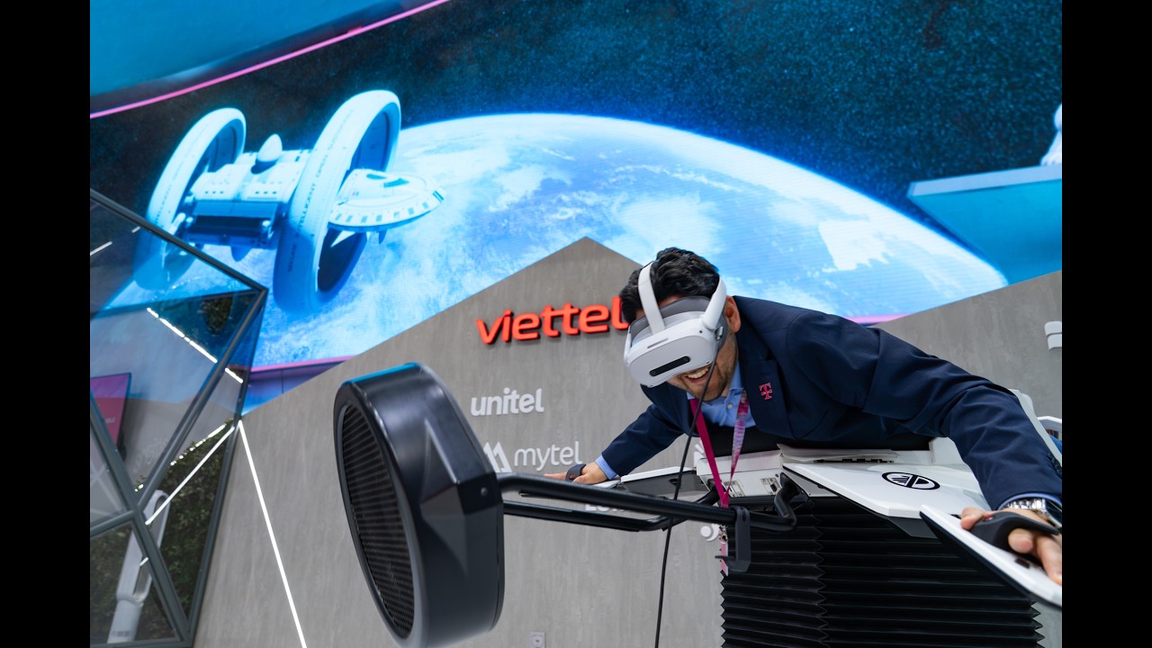 [Viettel Group] Sức hút gian hàng Viettel tại MWC Barcelona 2026