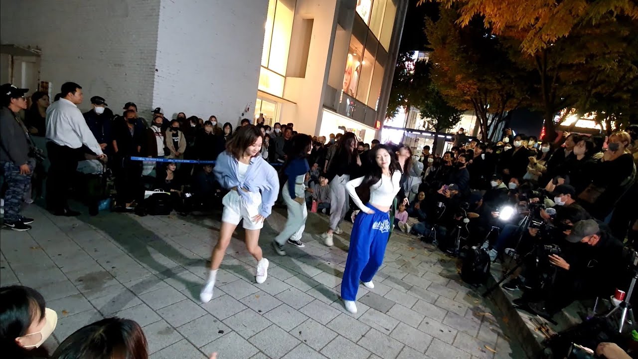 SATURDAY. UNENDING & SOLAR MILD. HONGDAE BUSKING. BEAUTIFUL FANTASTIC.