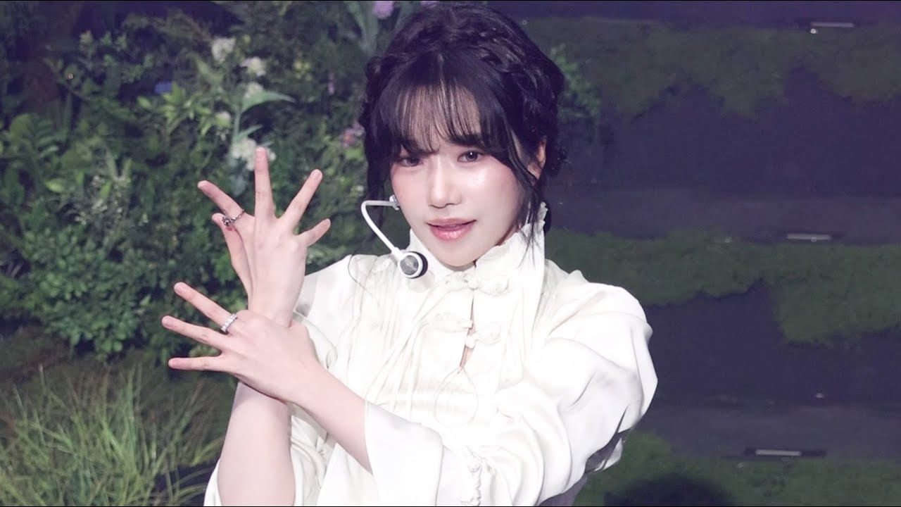 조유리 커버 댄스 메들리 (Whiplash, ABCD, Mantra, Igloo, Panorama) (4K 세로 / FAN-CON 'Episode 25' / 2025.04.27)