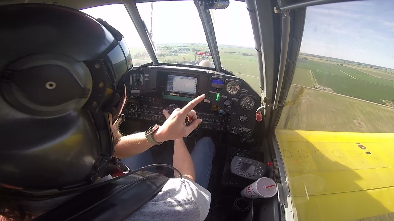 Crop Dusting in Arkansas  AT-802 Fertilizing Corn
