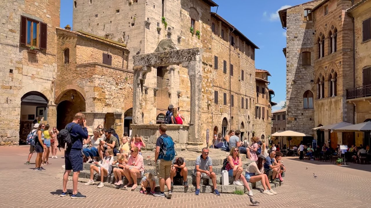 Walking in San Gimignano, Tuscany, Italy | 4K HDR 60 FPS | City Ambience Sounds | ASMR