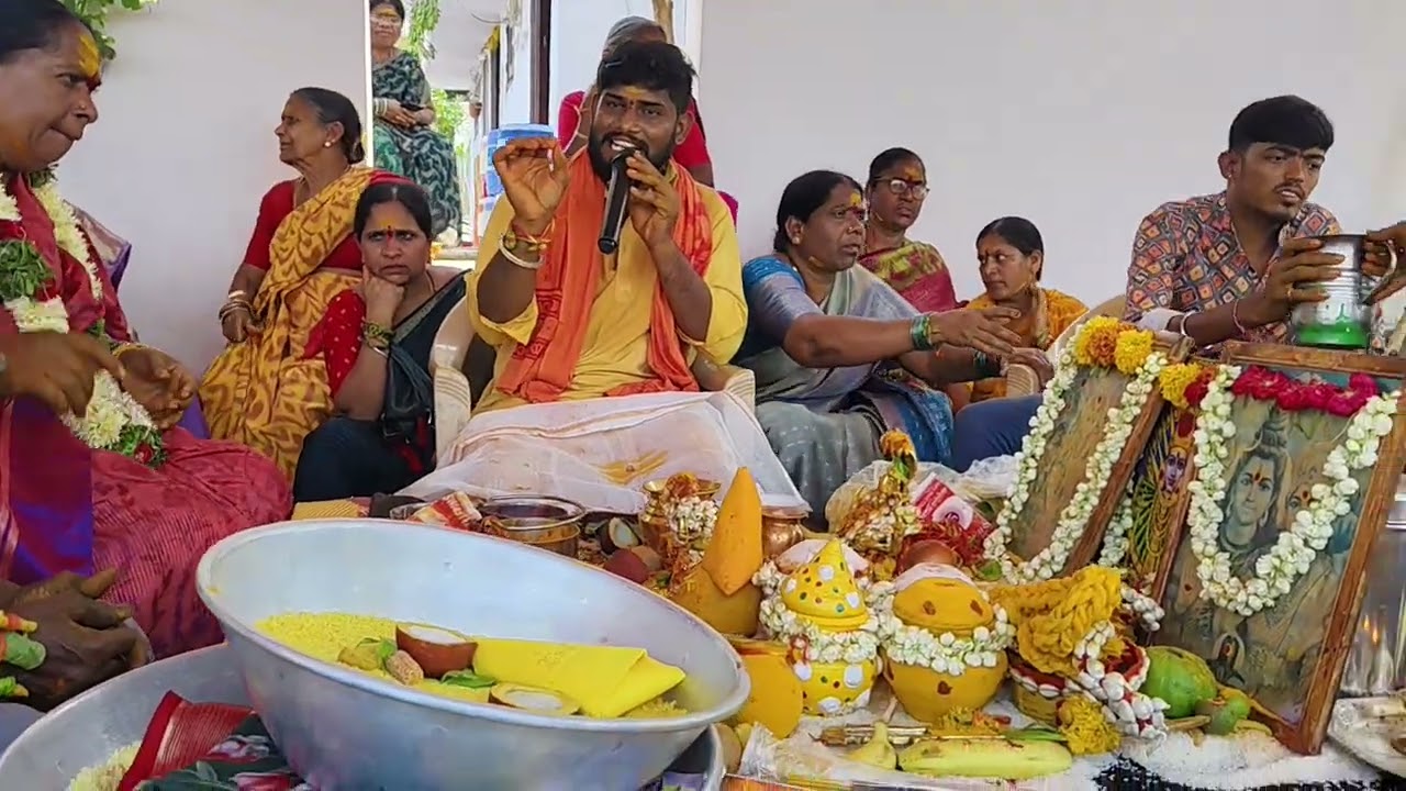 కెౌడే అశోక్ ప్రియ శిష్యుడు కోలుకొండ మహేష్ శ్రీ రేణుక ఎల్లమ్మ తల్లి ఒగ్గు కథ కళ్యాణం🙏🙏🙏9951136548