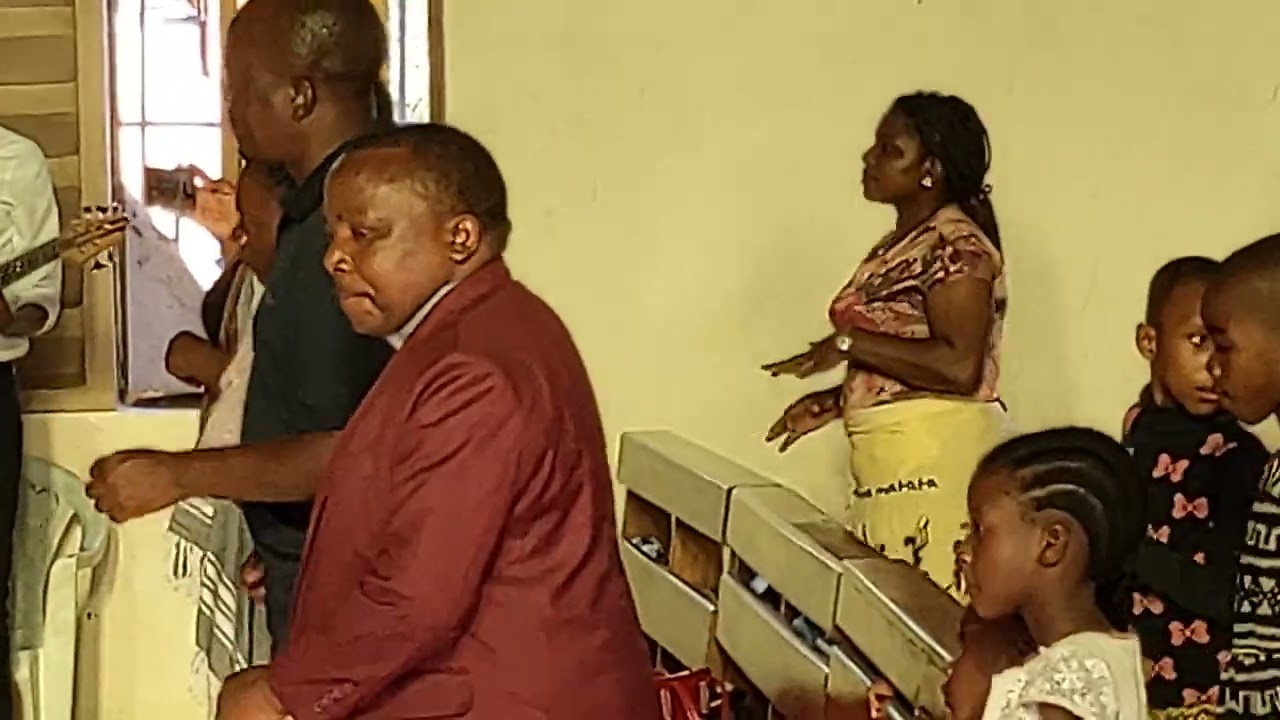 Hapana Rafiki kama Yesu, Yu pekee - Praise and Worship moments (zouk style) - KKKT Kondoa mjini