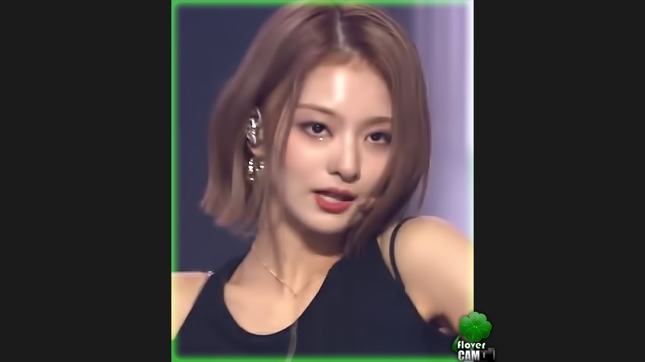 220706 프로미스나인 이나경 직캠 'Rewind' (fromis_9 Lee Nagyung fancam) @ShowChampion
