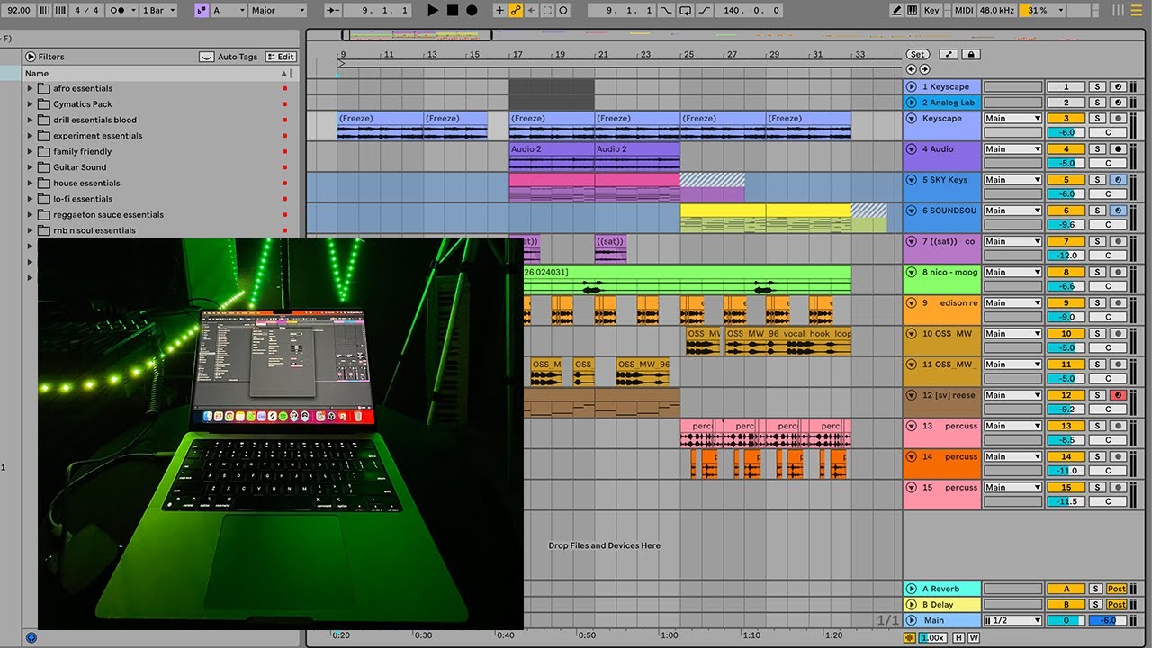 intentando hacer loops R&B para Drake
