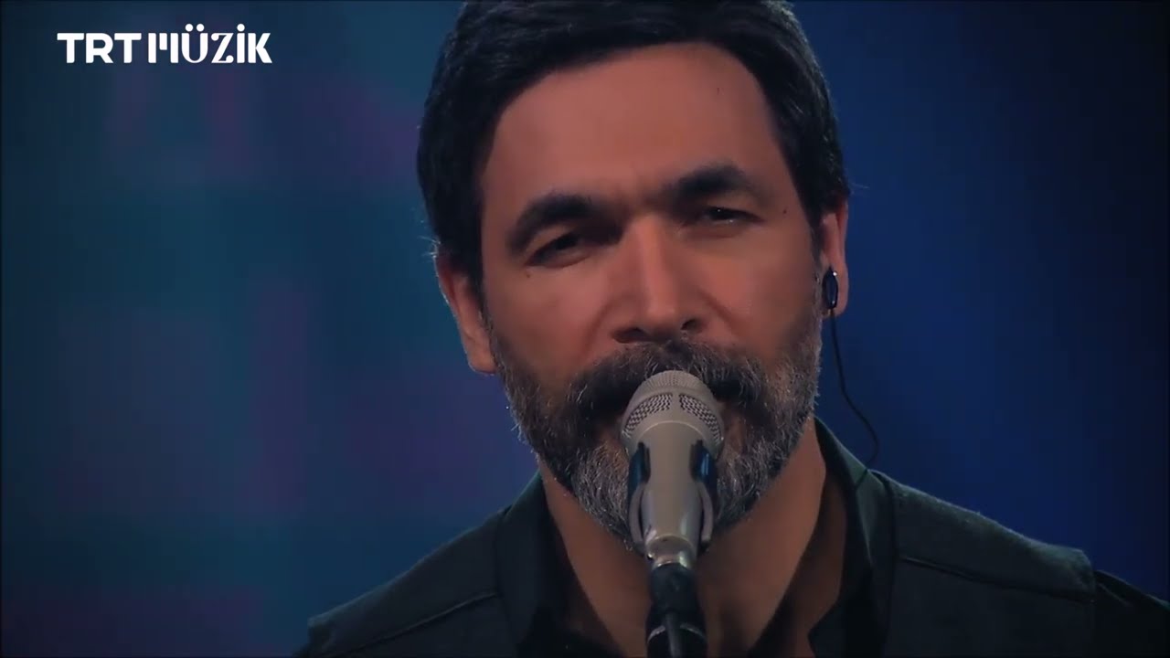 Uğur Işılak - Mona Rosa (Şiir)