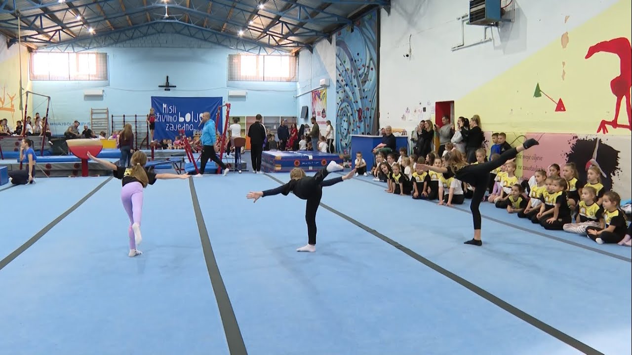 Spart kup- revijalno takmičenje u sportskoj gimnastici: Doboj okupio više od 300 mladih gimnastičara