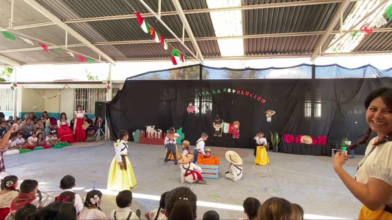 Evento conmemorativo de la Revolución Mexicana 