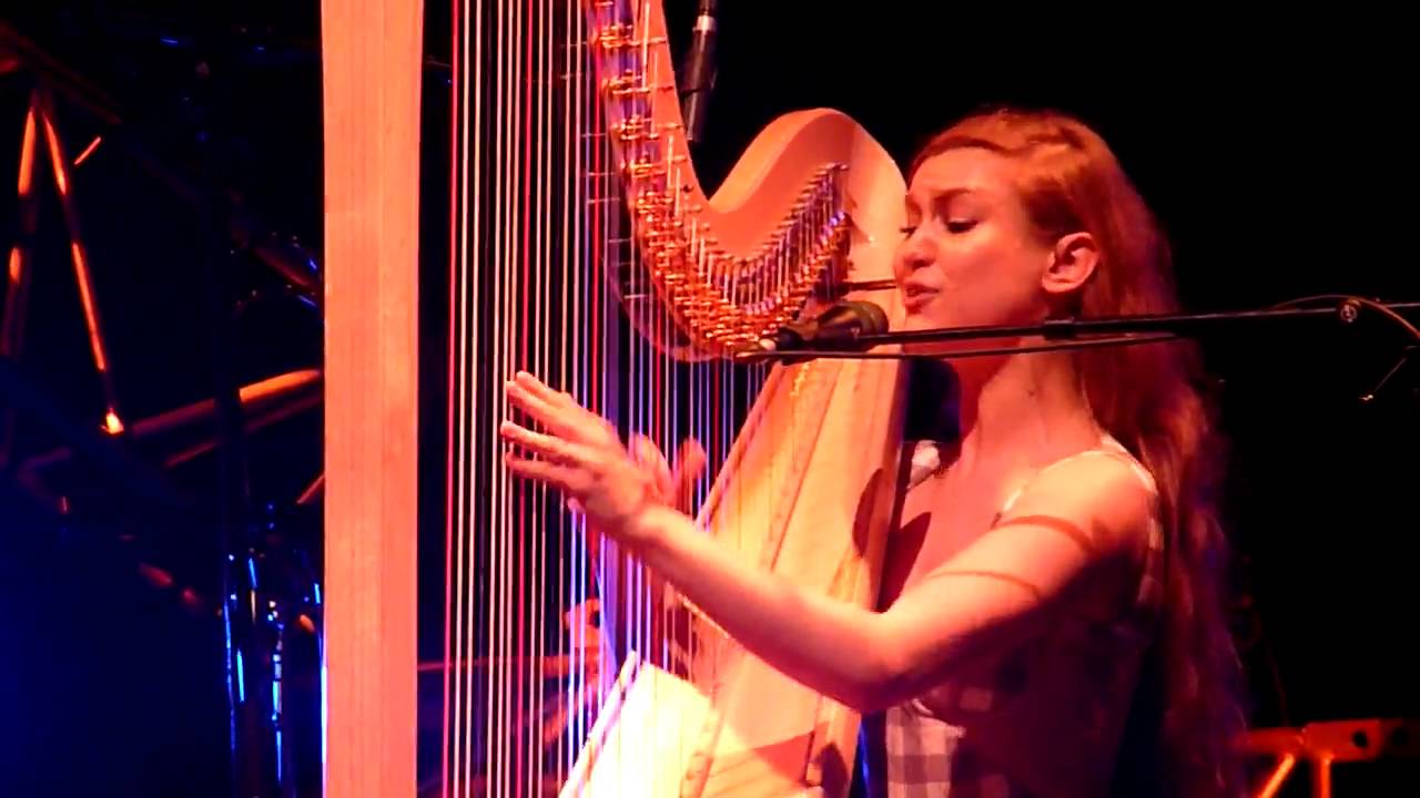 Joanna Newsom Sawdust and Diamonds @ La Grande Halle de La Villette 2010