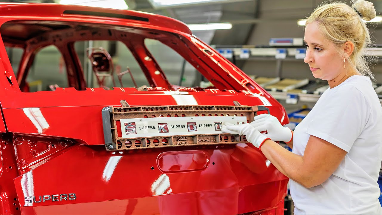 2021 Skoda Superb Production at Kvasiny Plant
