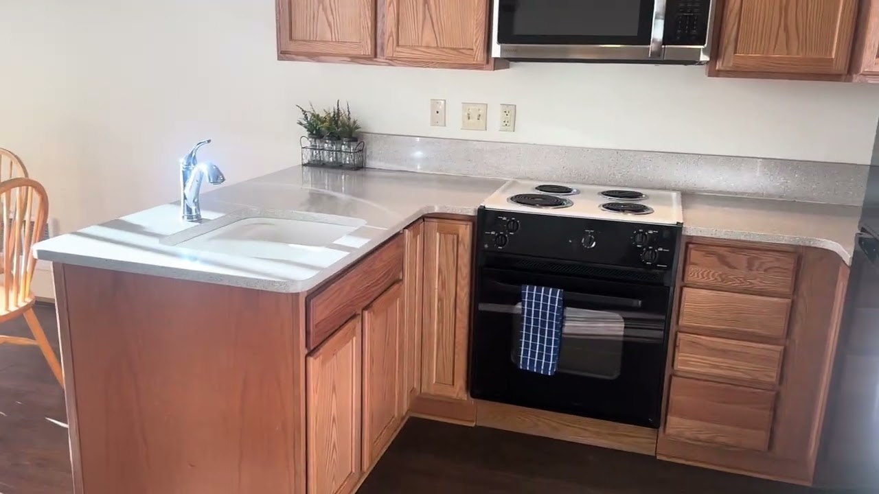 1300 Regency Way #33