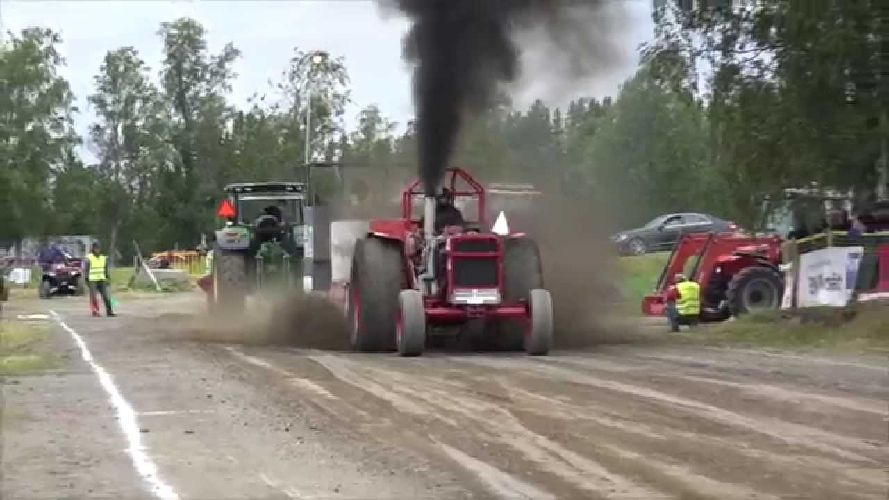 Tractorpulling i Tullus 2015 Farm Mod 5000