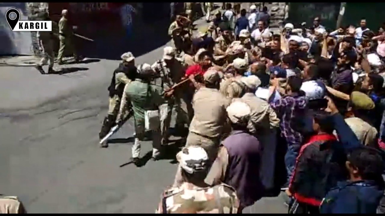 Protest in Kargil over govt&rsquo;s move to make Ladakh a UT