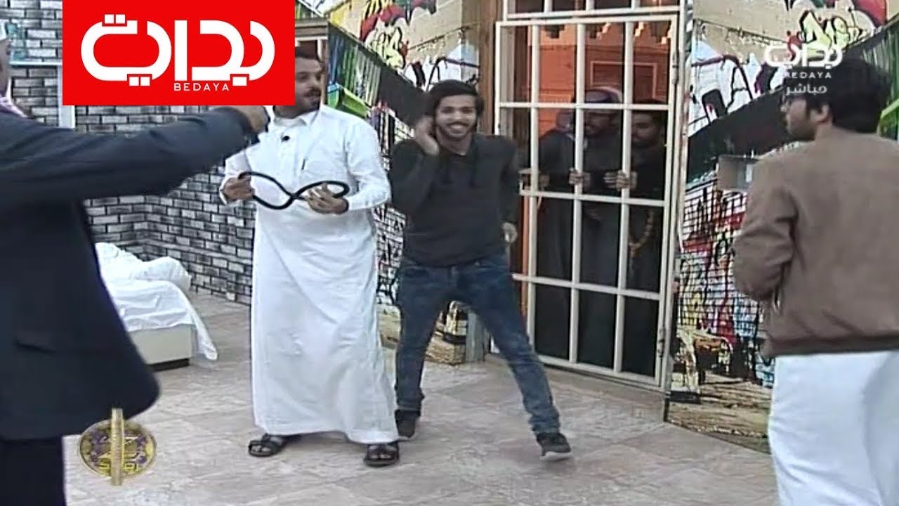 رئيس القرية محمد المطيري يسجن محمد آل عمره وعبدالقادر الشهراني لمدة دقيقتين | #زد_رصيدك66