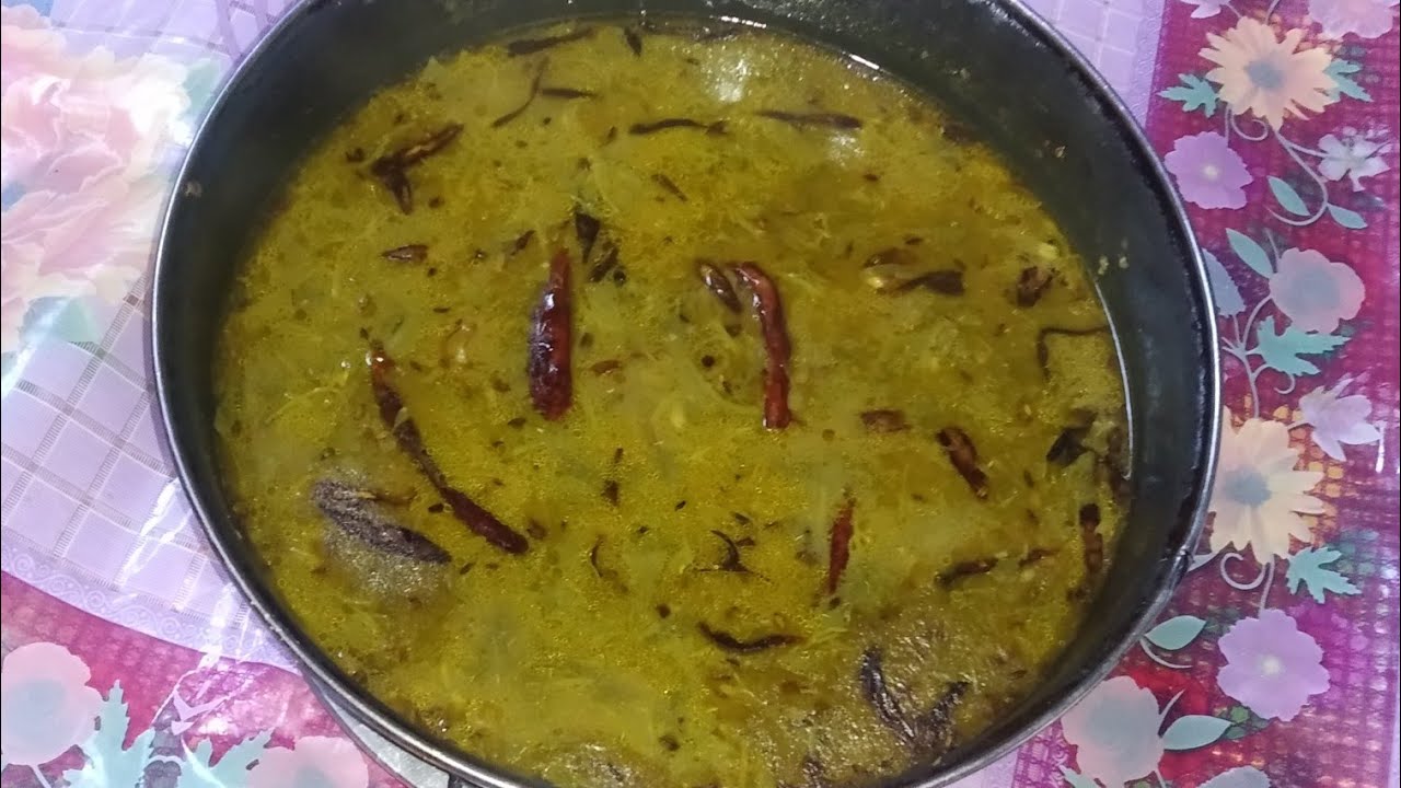Up Famous Bathua Urad Daal Tadka Recipe| Bathua Daal Banane Ka Aasan Tarika @salma 