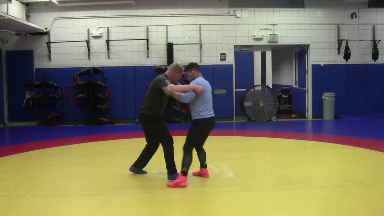 How to Throw a Headlock - Greco-Roman Wrestling Technique