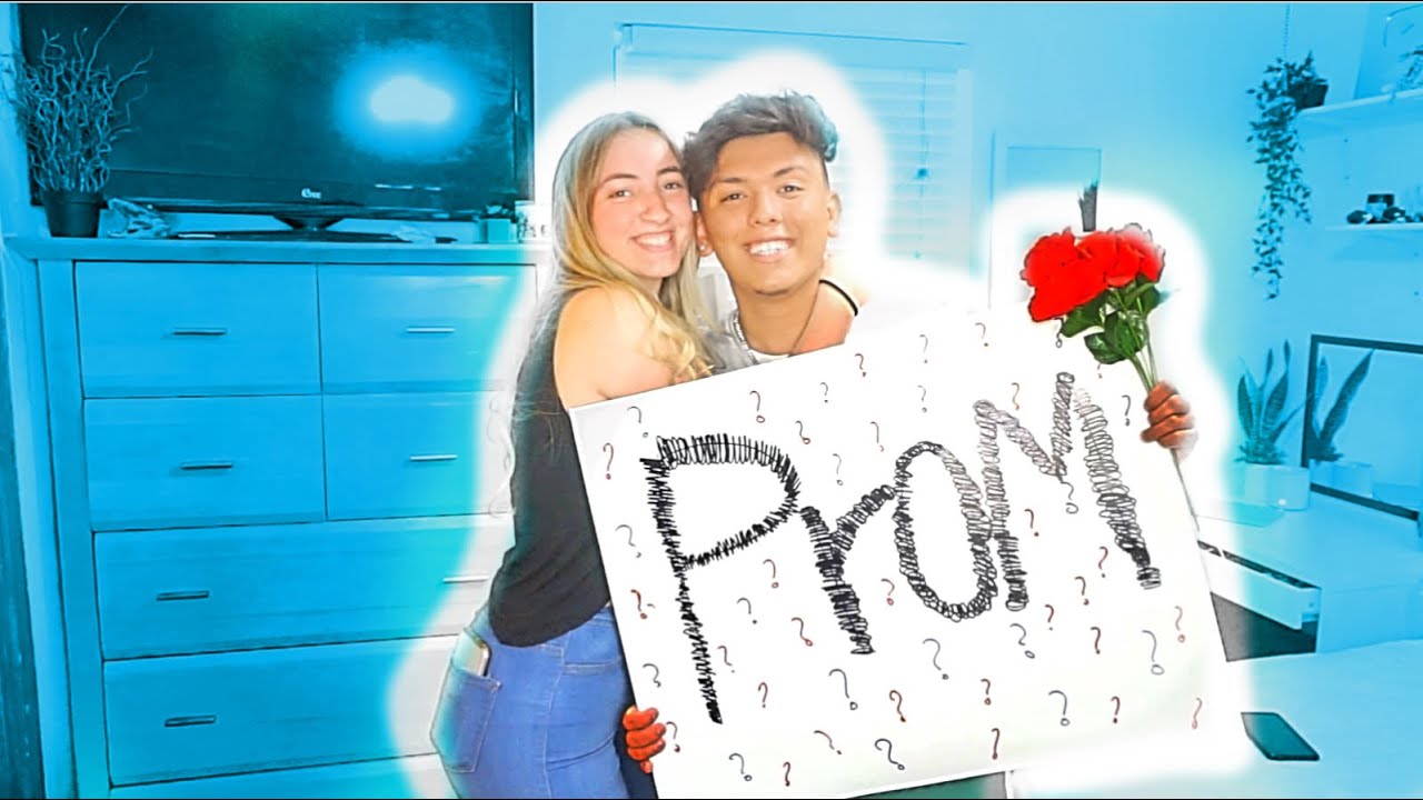 ASKING MY CRUSH TO PROM (scary)