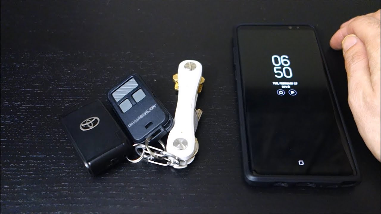 KeySmart Pro Review  - Smart key chain organizer with Tile functionality built in