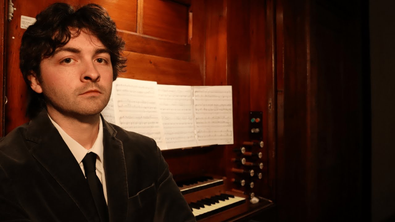 How I became a PROFESSIONAL ORGANIST in 3 years...then lost my job.