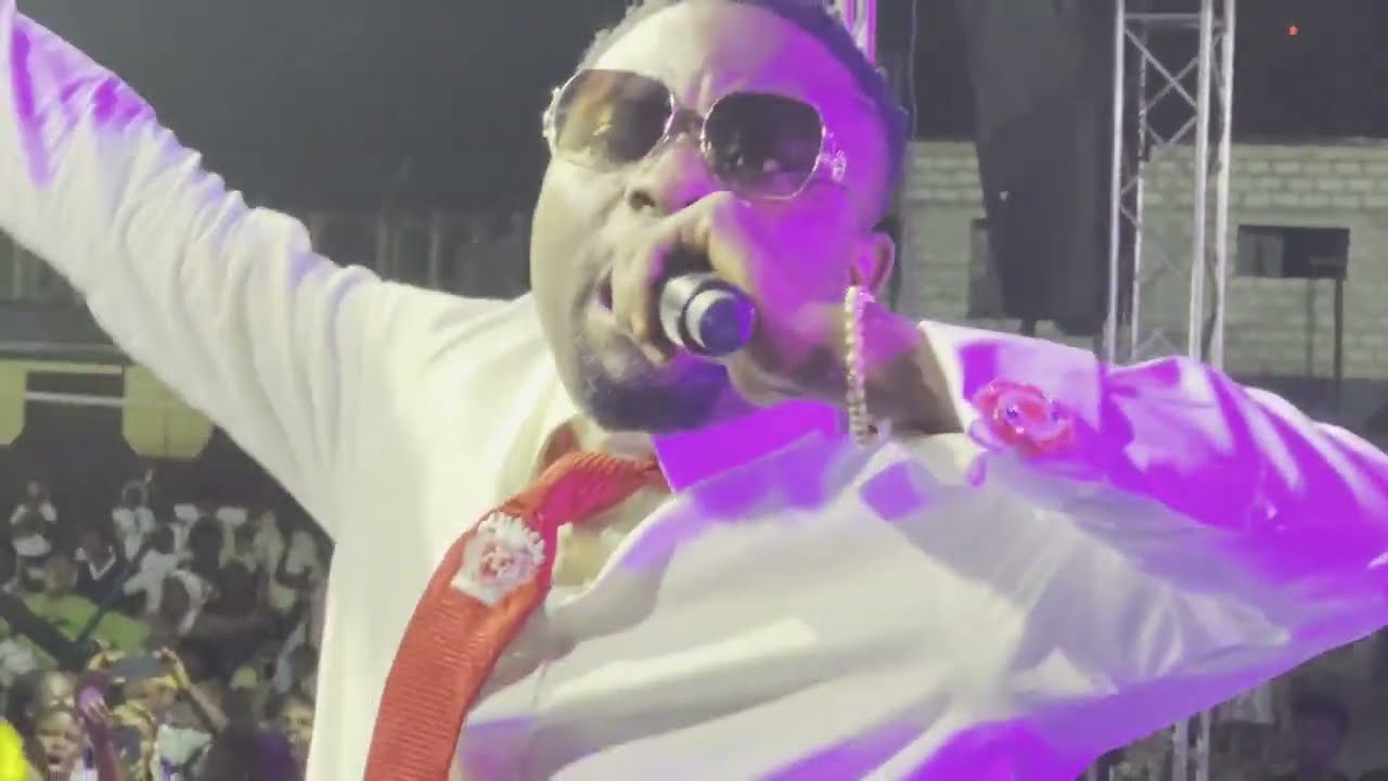 Pure Worship Medley with Broda Sammy