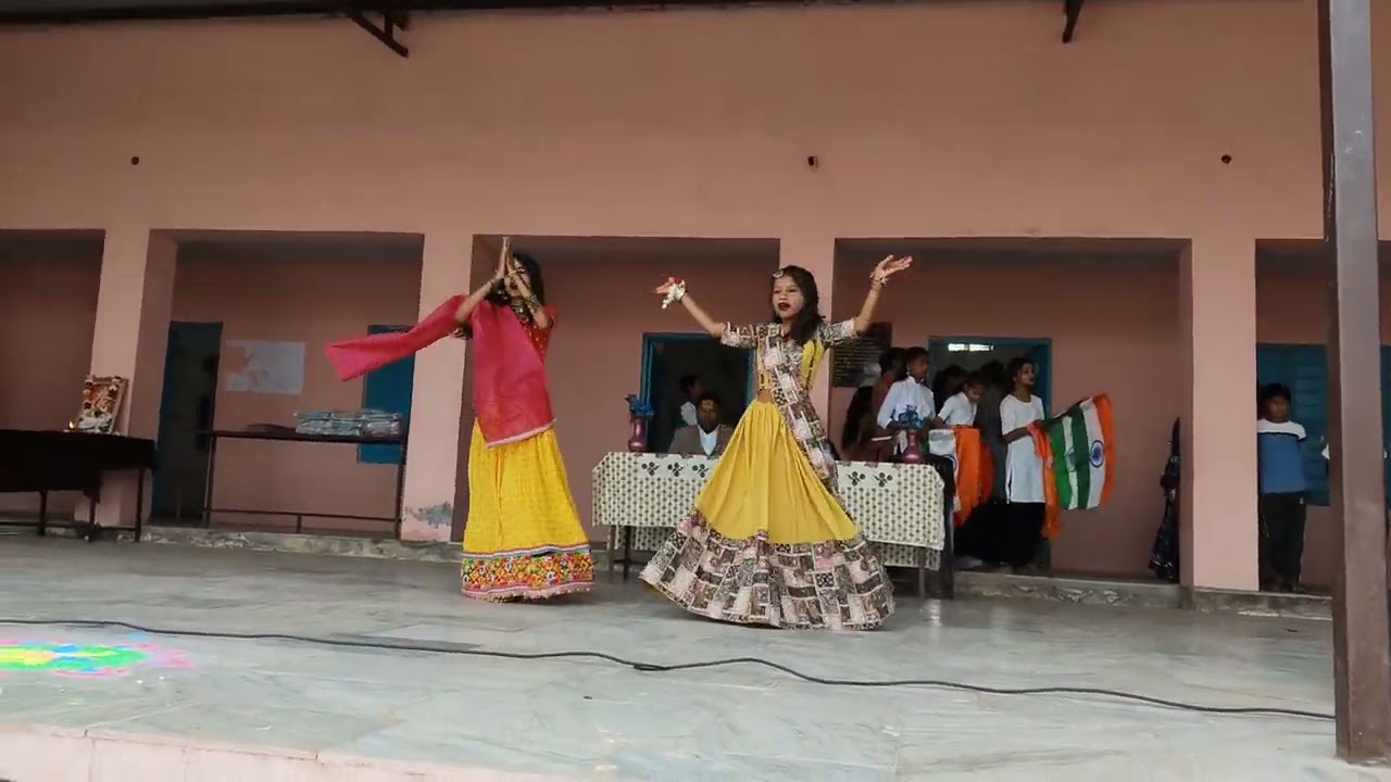 Nagade sang Dhol baje,mix by school girls dance 👌👌👌