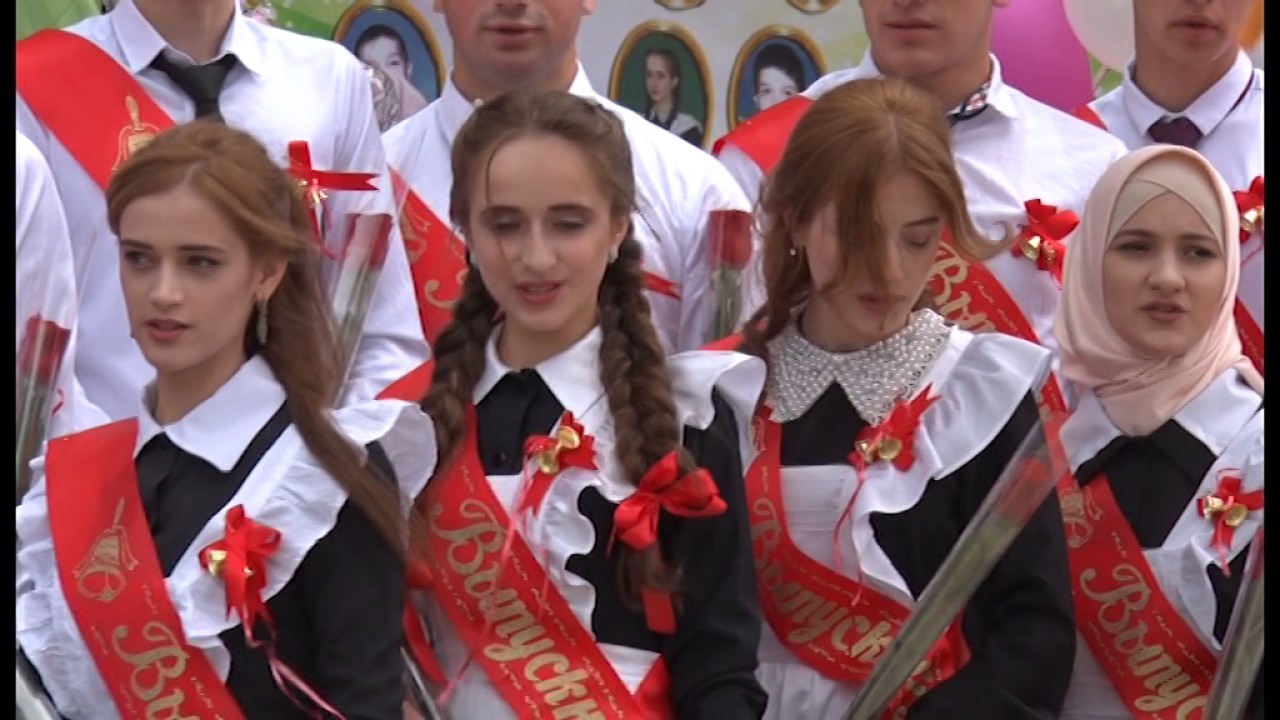 Последний звонок в школах .Казбековский район
