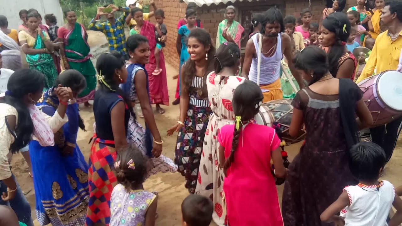 Gambhari khola bhai jiutia video ladies dance Tukel jita