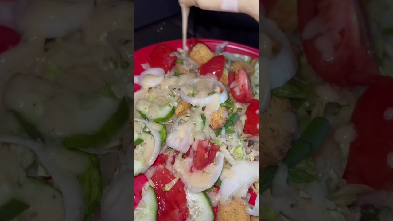 Nothing beats the tangy goodness of this salad dressing! What's your go-to dressing? #favorite