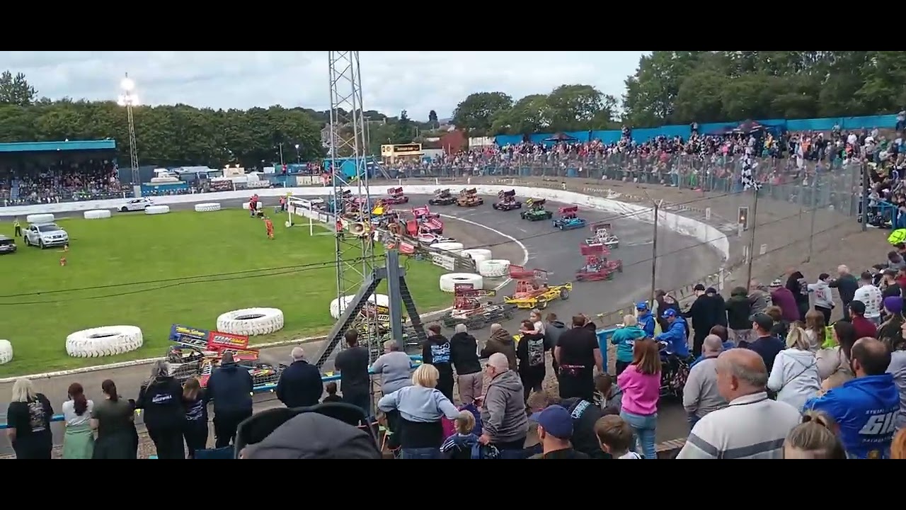 Cowdenbeath Racewall - briSCA F2 world championship 2025