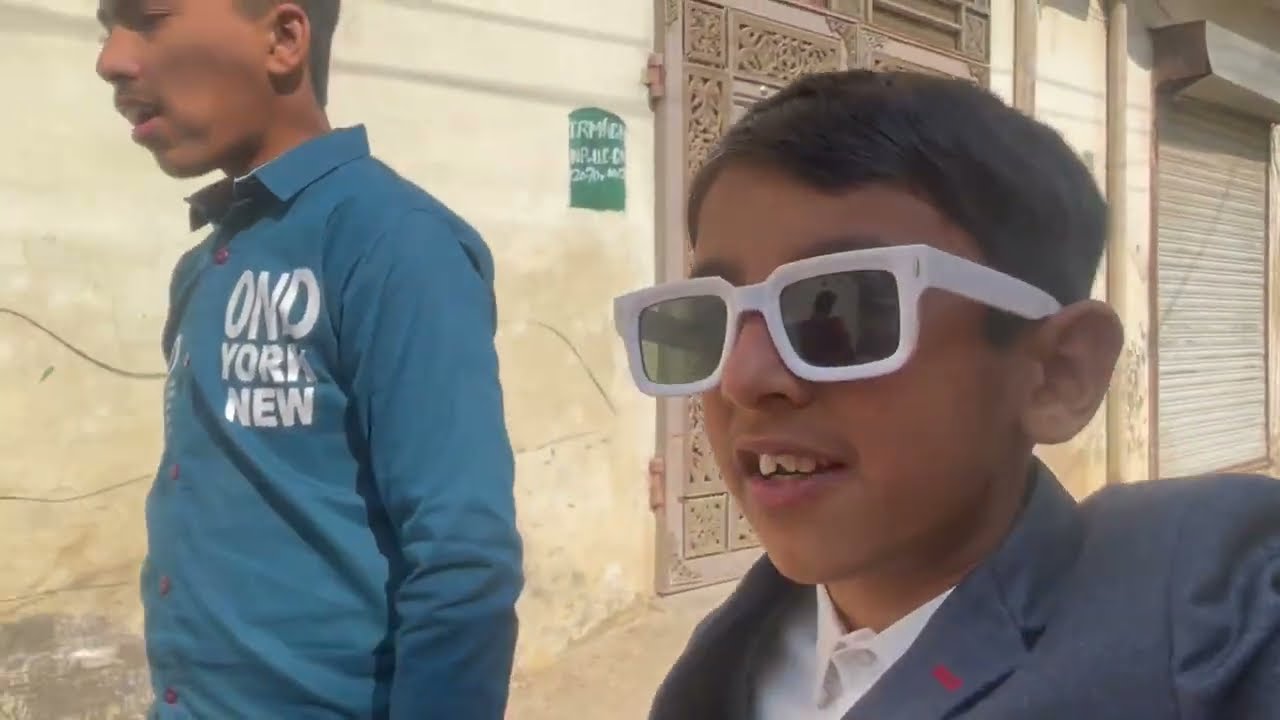 Lahore se mehman aaye hain shadi ka saman hai mahandi ki tyariyan