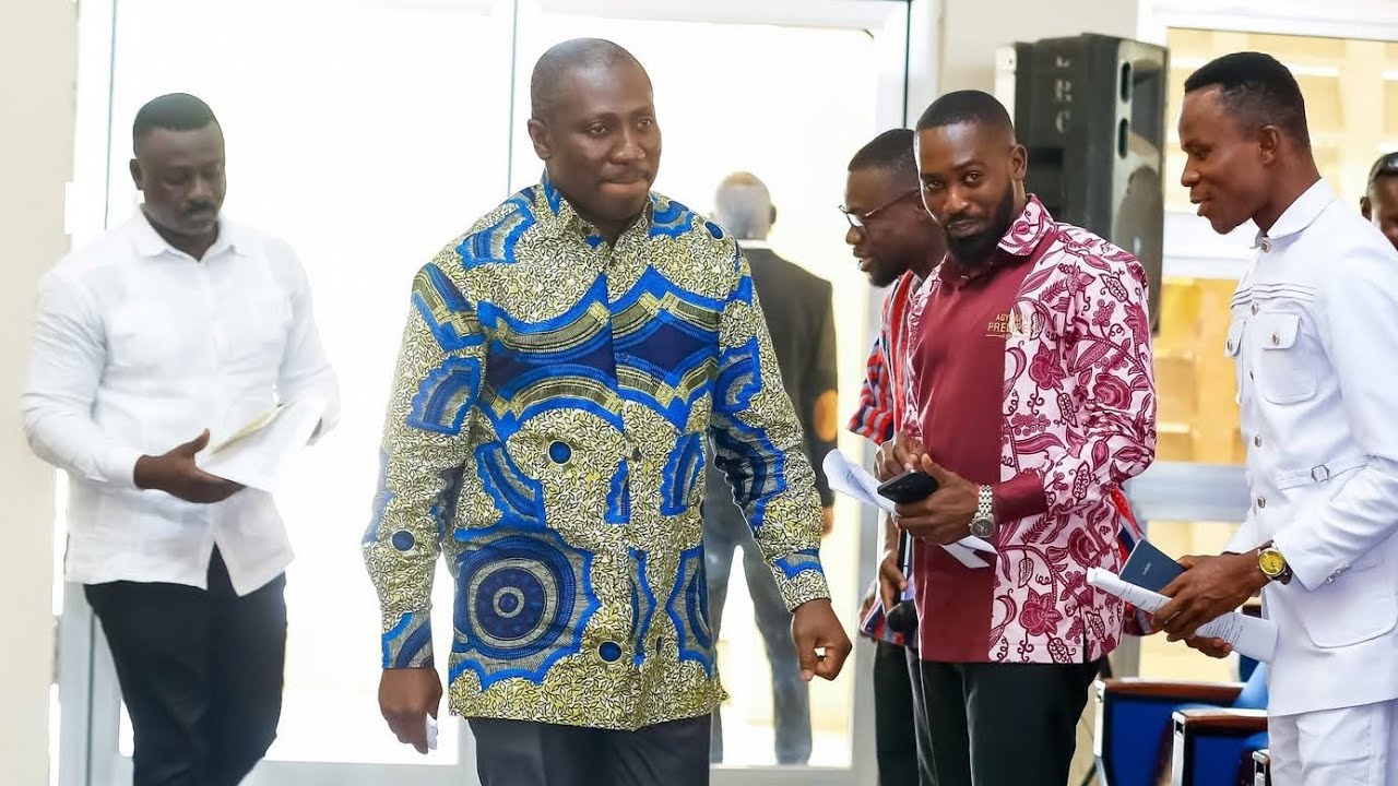 Hon. Afenyo-Markin shares his touching life story🥲Wow This Is Deep…Watch How Students got in tears